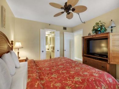 Fort Walton Beach Vacation Condo Rental Sleeps Four Guests